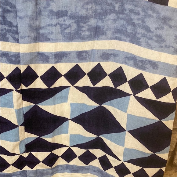 Lulus Mini Dress Womens Size
Medium Multitask-Queen Ivory Blue Print Shift Dress - Picture 12 of 12